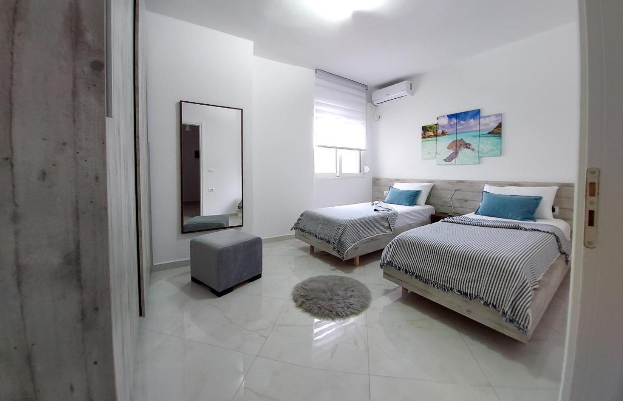 Cirasola Home - White Residence 1 Саранда Экстерьер фото