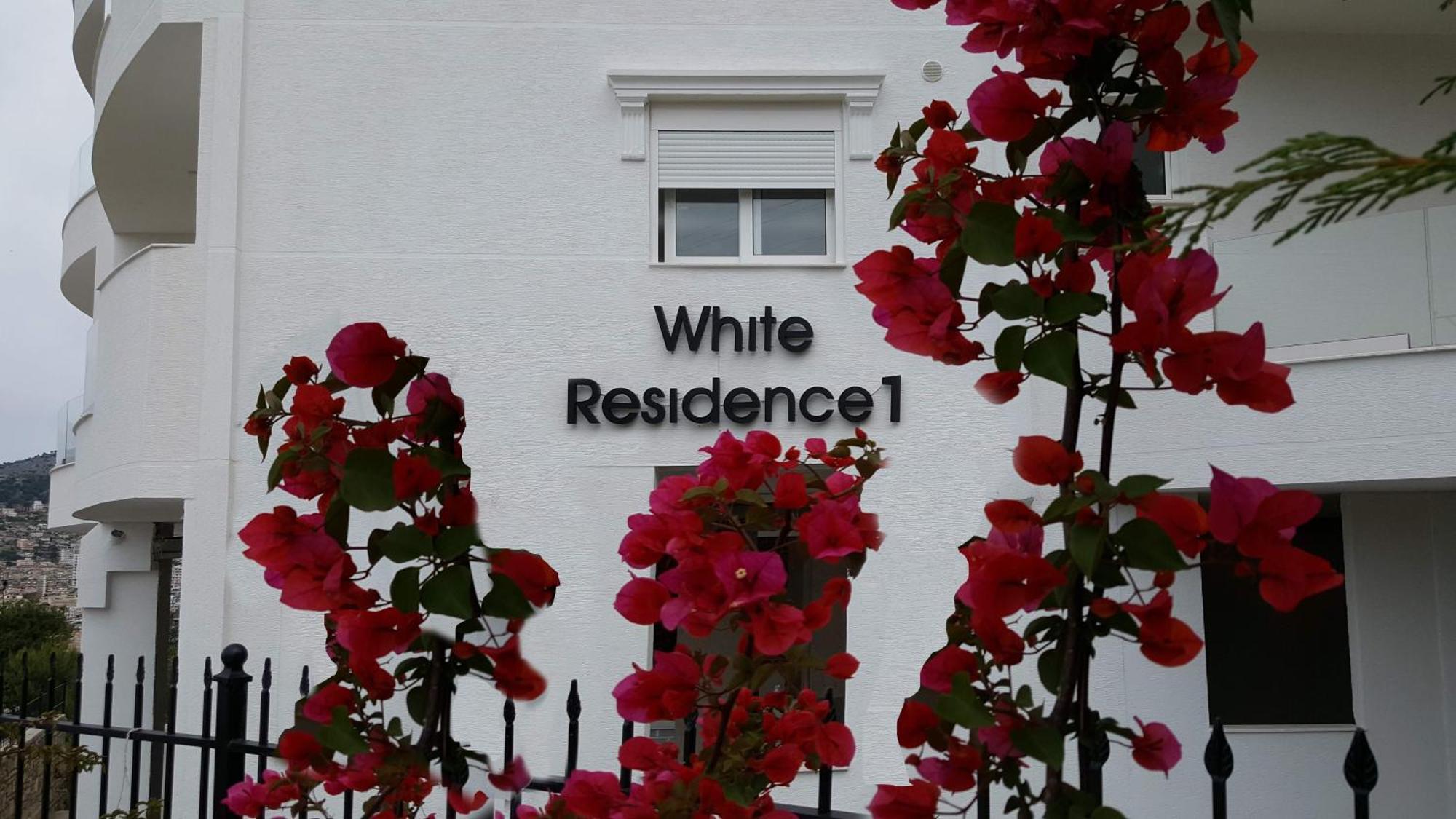 Cirasola Home - White Residence 1 Саранда Экстерьер фото