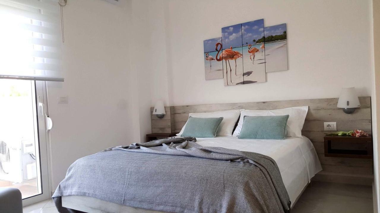 Cirasola Home - White Residence 1 Саранда Экстерьер фото